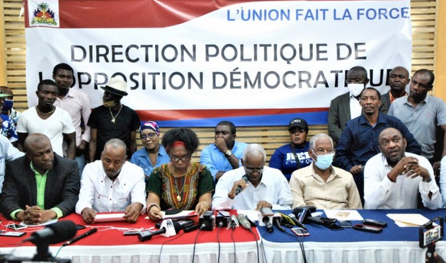 Division au sein de l’opposition : la DIRPOD désintégrée en plein vol